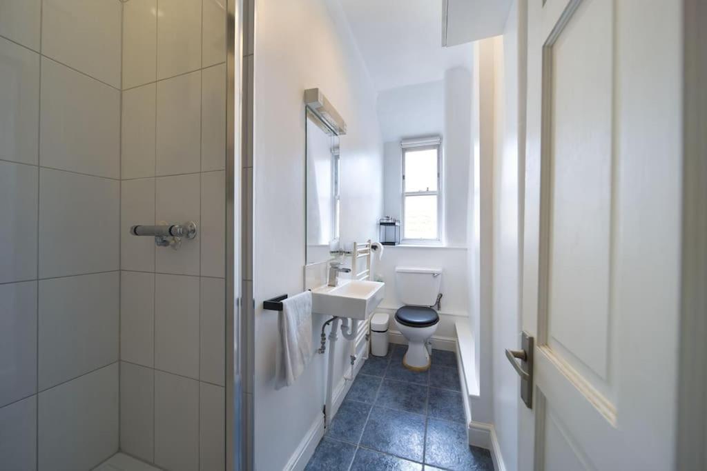 Top-floor Covent Garden Flat * Londen