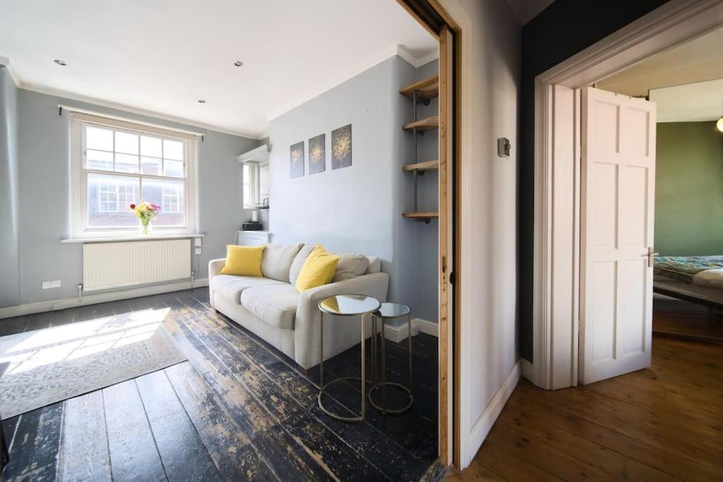 Top-floor Covent Garden Flat Appartement Londen